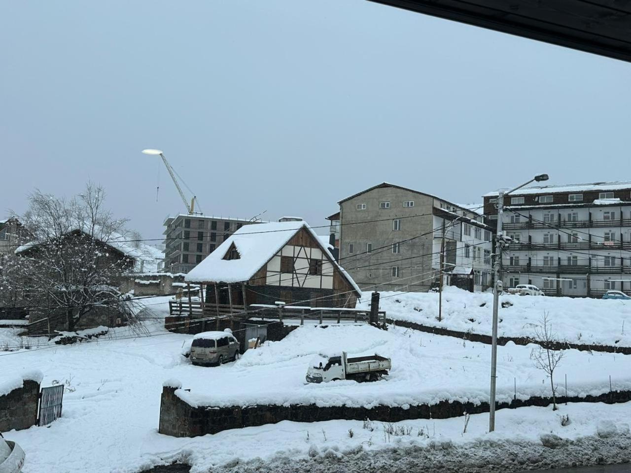 Hotel Qumli 구다우리 외부 사진