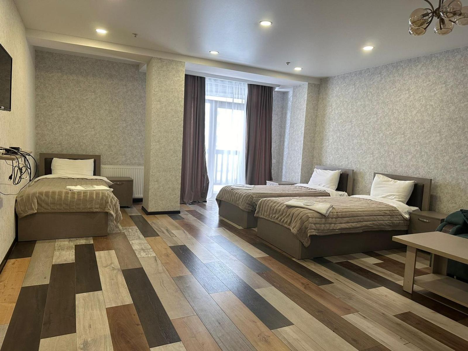 Hotel Qumli 구다우리 외부 사진