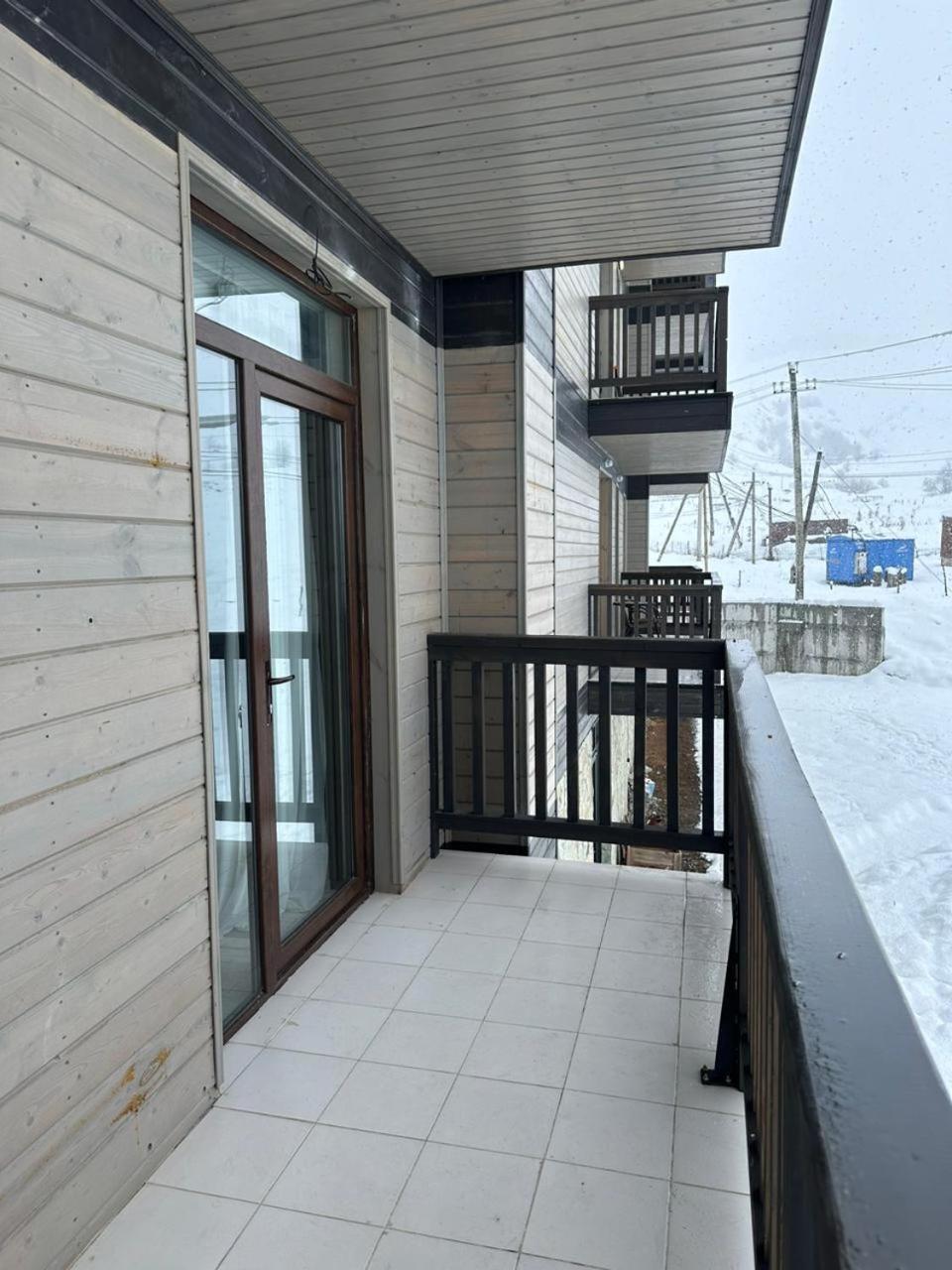 Hotel Qumli 구다우리 외부 사진