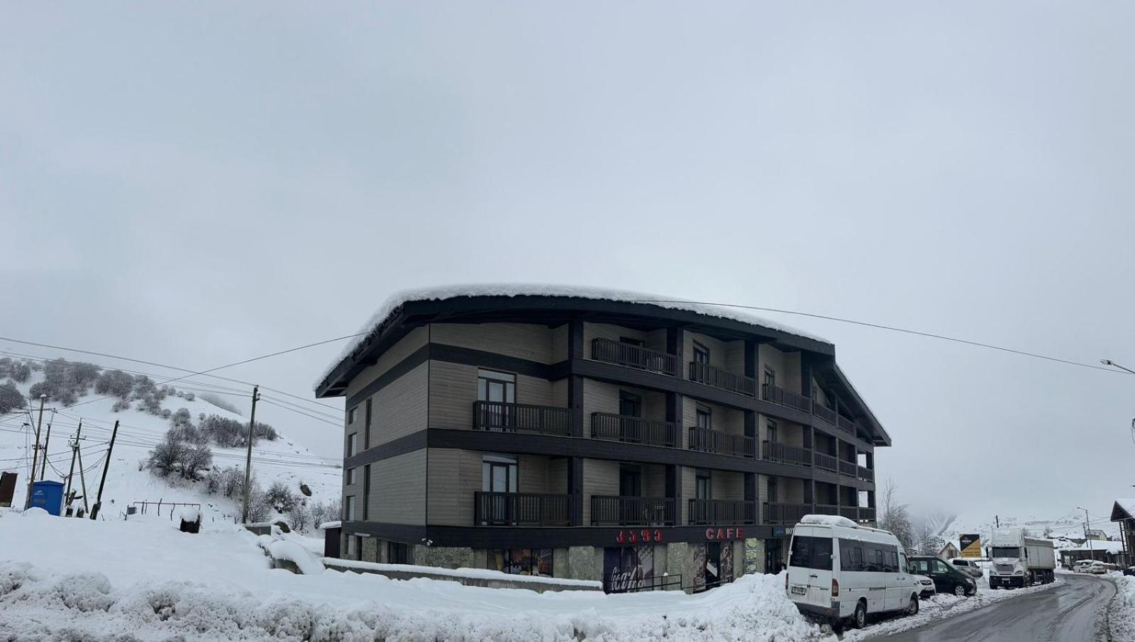 Hotel Qumli 구다우리 외부 사진