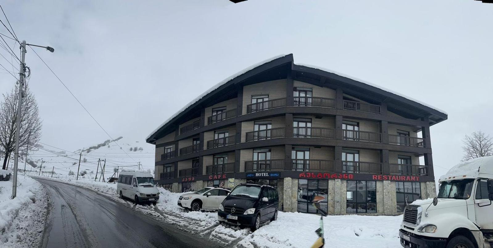 Hotel Qumli 구다우리 외부 사진